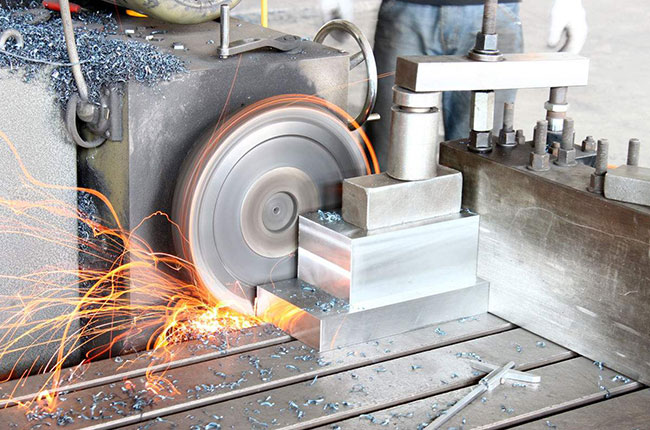 Mold parts with long service life