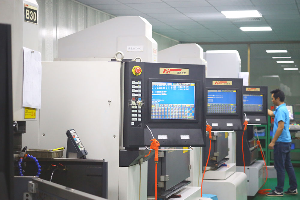 放電作業場